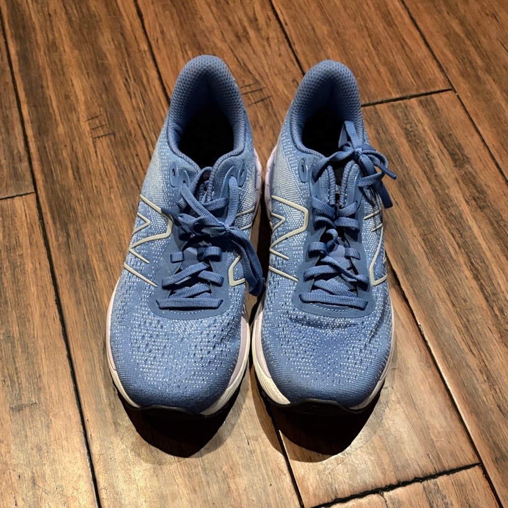 New Balance Women's Fresh Foam X 880 V12 Running Sneakers Libra